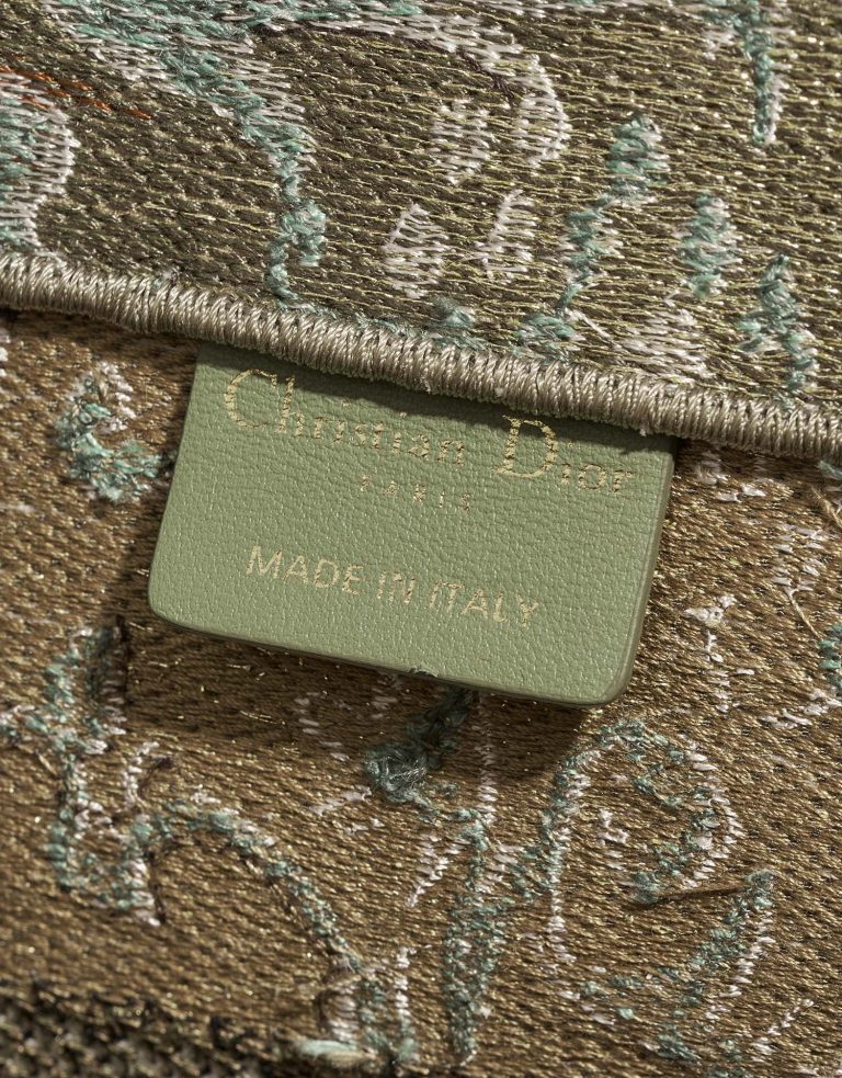 Dior BookTote Medium Multicolour Logo  | Sell your designer bag on Saclab.com