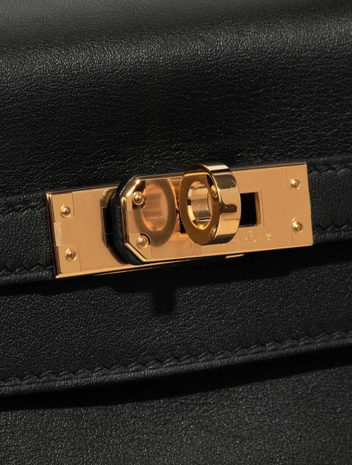Hermès Kelly 25 Black Closing System  | Sell your designer bag on Saclab.com