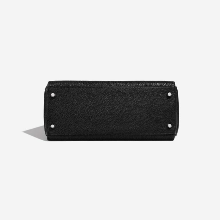 Hermès Kelly 28 Black Bottom  | Sell your designer bag on Saclab.com