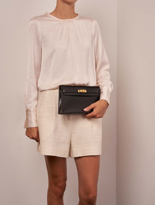Hermès KellyElanPochette Black Sizes Worn | Sell your designer bag on Saclab.com