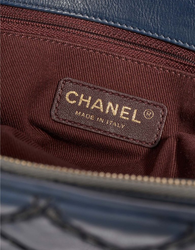 Chanel Shopping Tote Navy Logo  | Sell your designer bag on Saclab.com