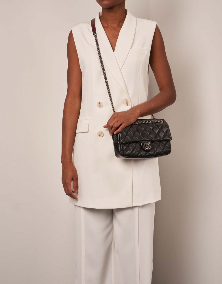 Chanel Timeless Medium Black Sizes Worn | Sell your designer bag on Saclab.com