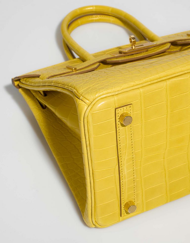 Hermès Birkin 30 Mimosa signs of wear | Sell your designer bag on Saclab.com