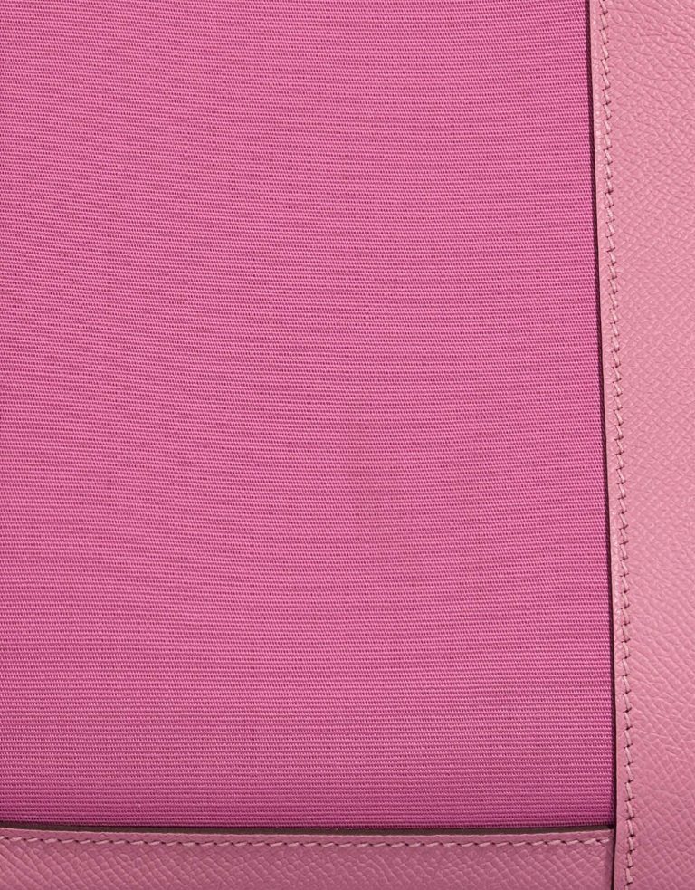 Hermès GardenParty 36 RoseBubblegum-Rubis signs of wear | Sell your designer bag on Saclab.com