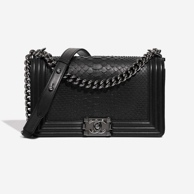 Chanel Boy OldMedium Black Front  | Sell your designer bag on Saclab.com