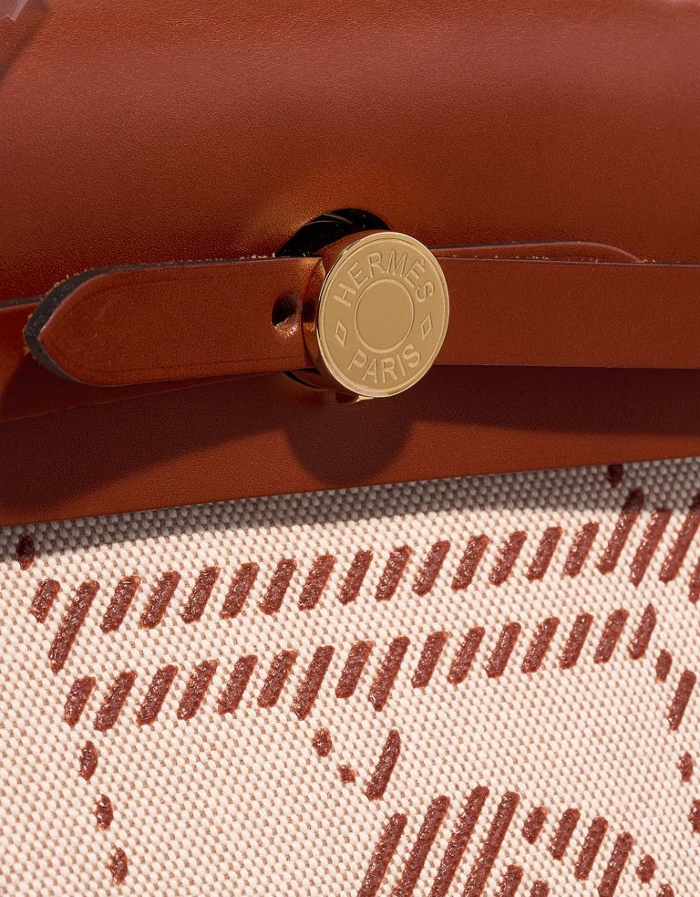 Hermès Herbag 31 Cuivre-Ecru-Beige Closing System  | Sell your designer bag on Saclab.com