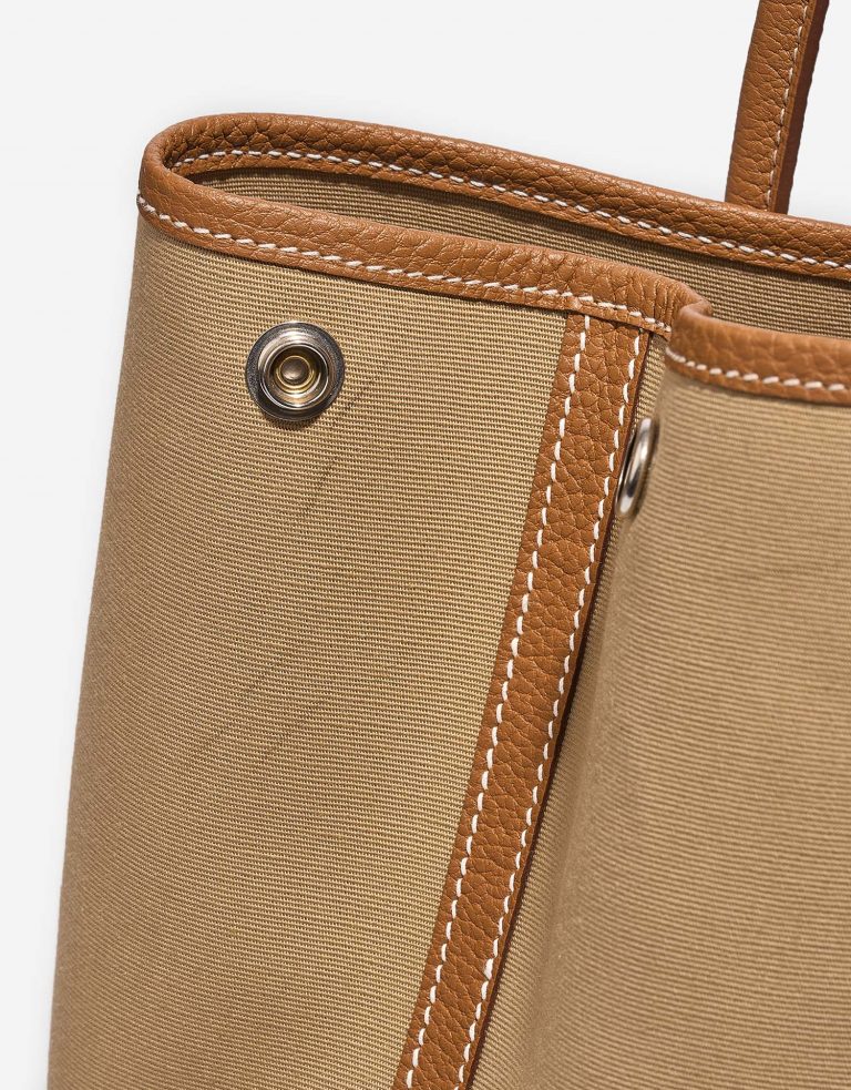 Hermès GardenParty 36 Trench-Gold signs of wear | Sell your designer bag on Saclab.com