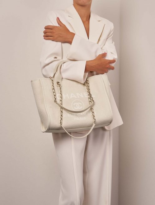 Chanel Deauville Small Cream Sizes Worn | Sell your designer bag on Saclab.com