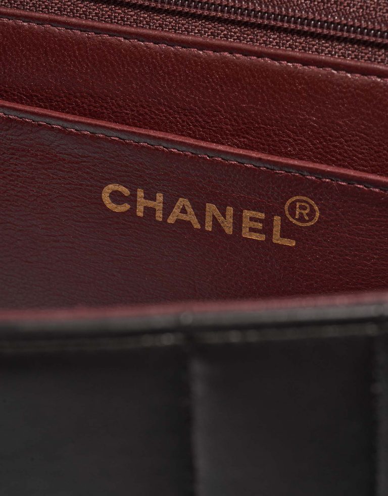 Chanel Timeless Jumbo Black Logo  | Sell your designer bag on Saclab.com