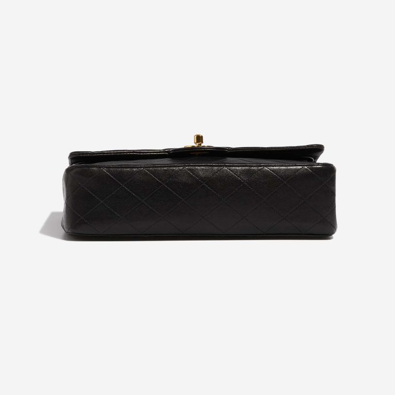 Chanel Timeless Medium Black 8BTM S | Sell your designer bag on Saclab.com