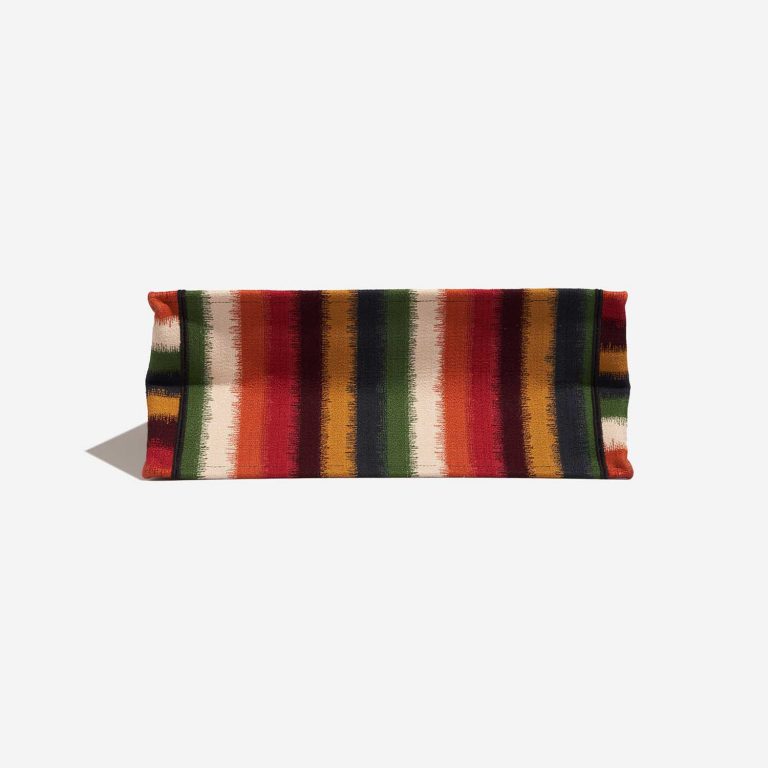 Dior BookTote Medium Multicolour Bottom  | Sell your designer bag on Saclab.com