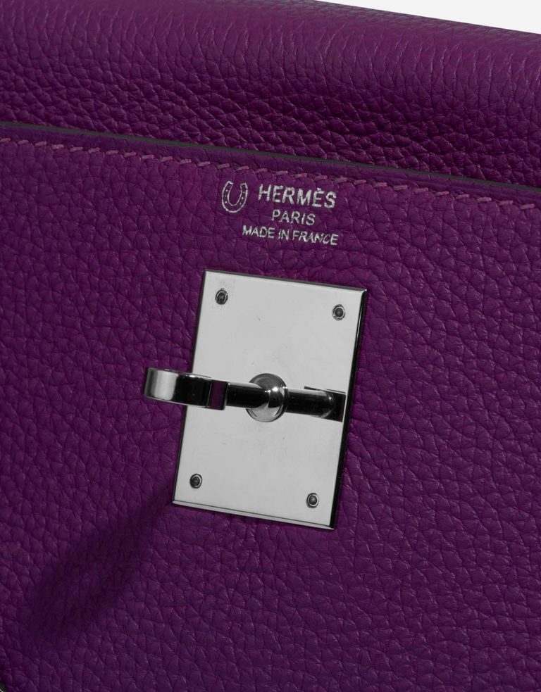 Hermès Kelly 28 Anemone Logo  | Sell your designer bag on Saclab.com