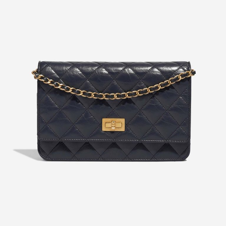 Pre-owned Chanel bag 2.55 Reissue Wallet On Chain Aged Calf Dark Blue Blue | Sell your designer bag on Saclab.com