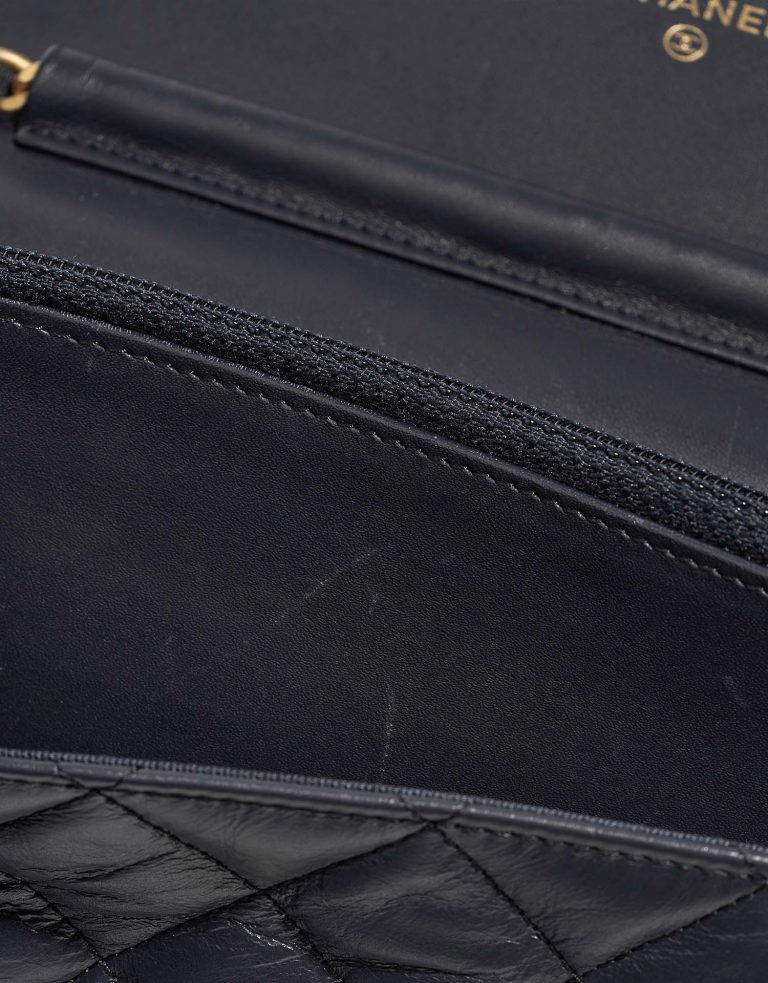 Pre-owned Chanel bag 2.55 Reissue Wallet On Chain Aged Calf Dark Blue Blue | Sell your designer bag on Saclab.com