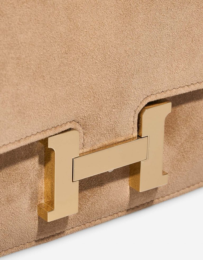 Hermès Constance 18 Nude Closing System  | Sell your designer bag on Saclab.com