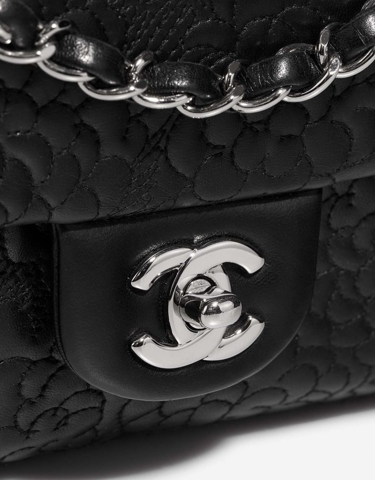Chanel Timeless Medium Black Closing System  | Sell your designer bag on Saclab.com