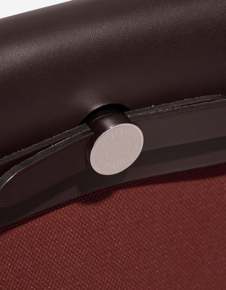 Hermès Herbag 31 Sienne-Ebene Closing System  | Sell your designer bag on Saclab.com