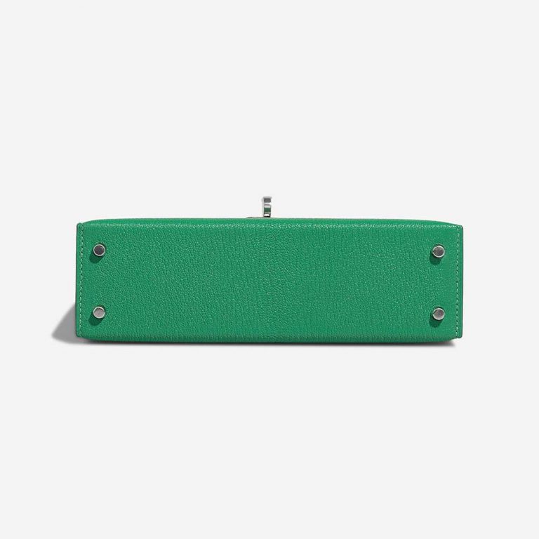 Hermès Kelly Mini Menthe Bottom  | Sell your designer bag on Saclab.com