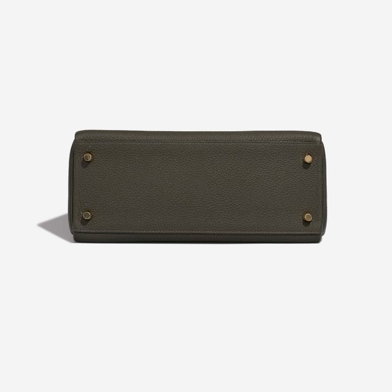 Hermès Kelly 28 VertDeGris Bottom  | Sell your designer bag on Saclab.com