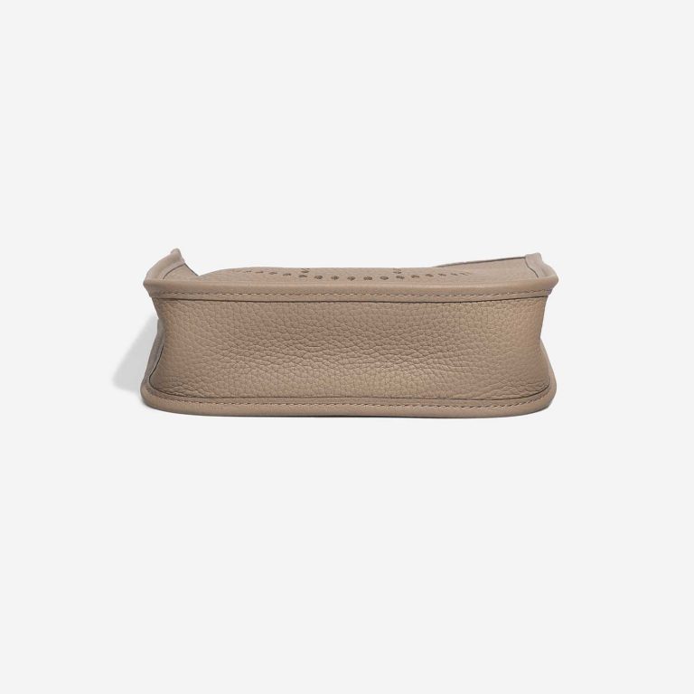 Hermès Evelyne 16 Trench Bottom  | Sell your designer bag on Saclab.com