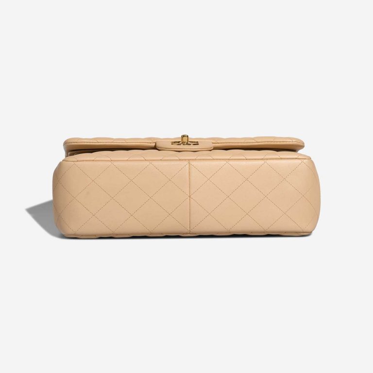 Chanel Timeless Jumbo Beige Bottom  | Sell your designer bag on Saclab.com