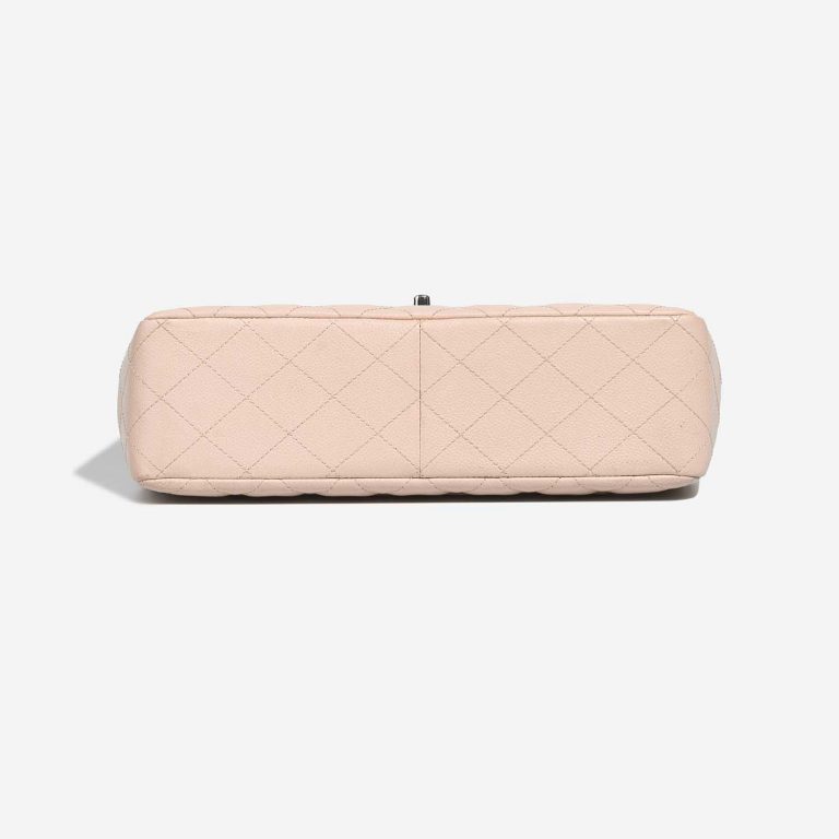 Chanel Timeless Jumbo Cream Bottom  | Sell your designer bag on Saclab.com