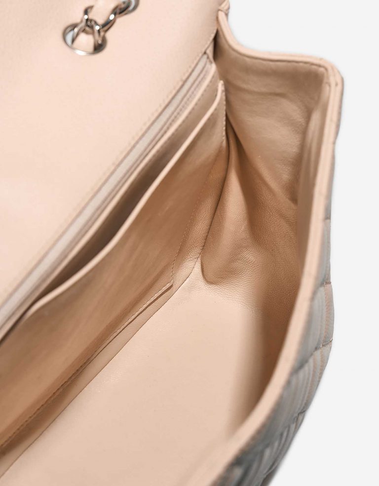 Chanel Timeless Jumbo Cream Inside  | Sell your designer bag on Saclab.com