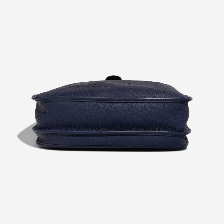 Hermès Evelyne 29 BleuSaphir Bottom  | Sell your designer bag on Saclab.com