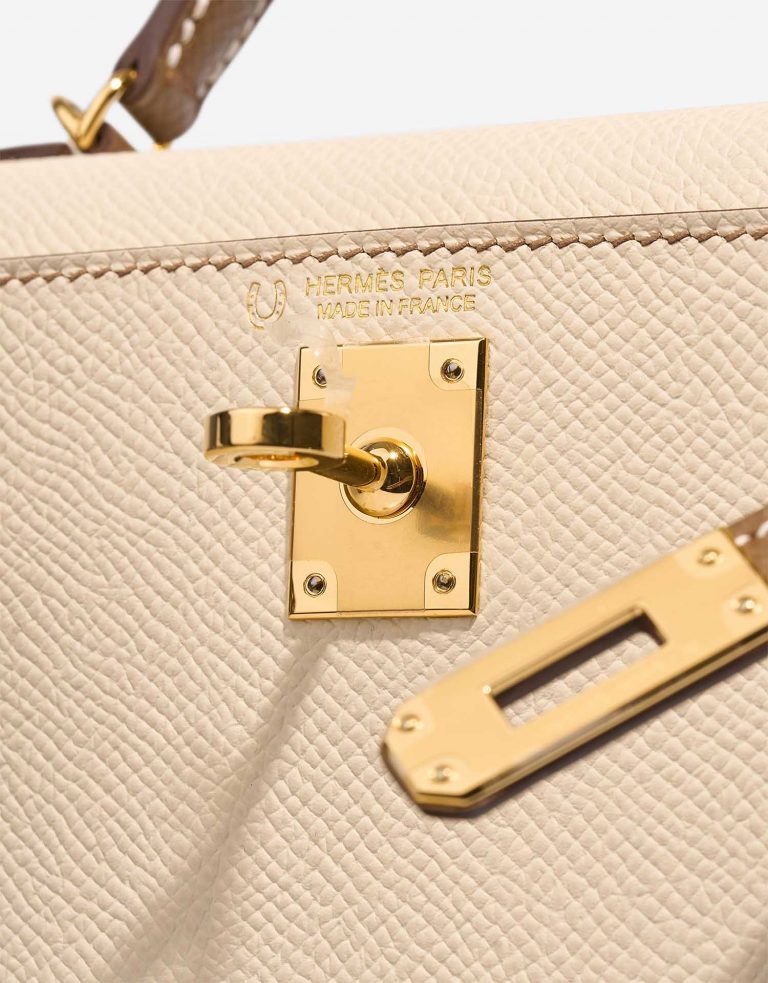 Hermès KellyHSS Mini Craie Logo  | Sell your designer bag on Saclab.com