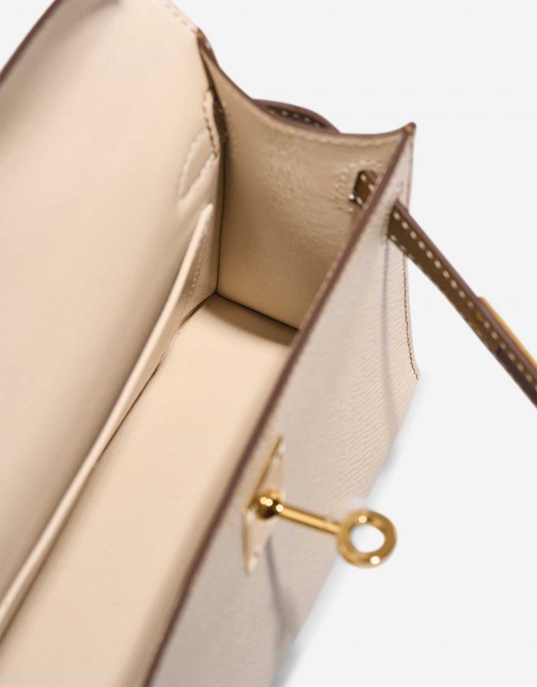 Hermès KellyHSS Mini Craie Inside  | Sell your designer bag on Saclab.com