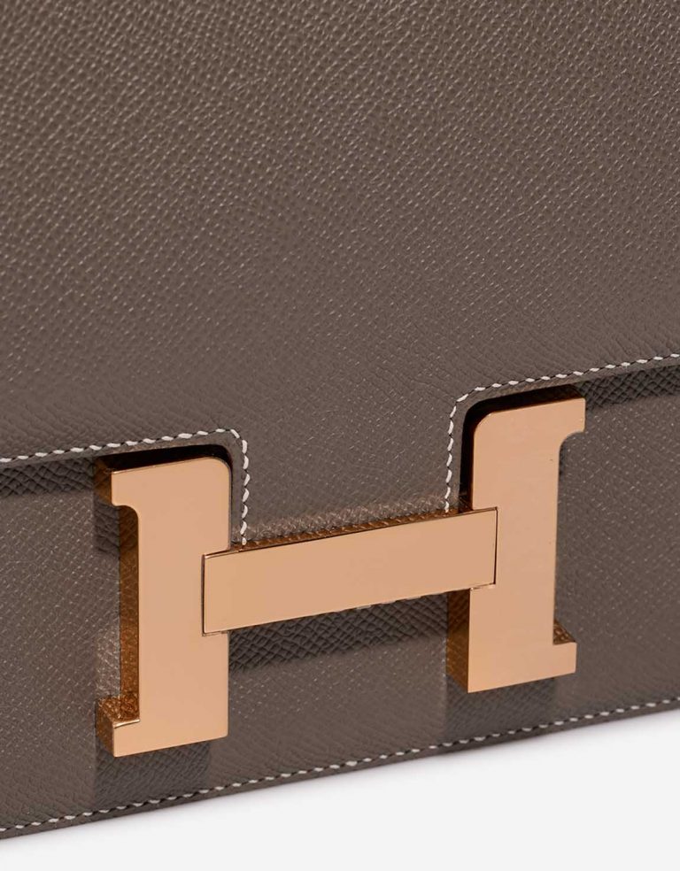 Hermès Constance 24 Etoupe Closing System  | Sell your designer bag on Saclab.com
