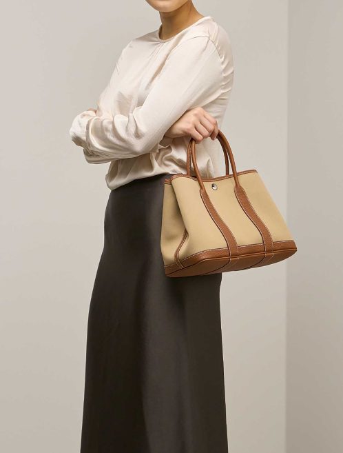 Hermès Garden Party 30 Veau Négonda / Toile Trench / Gold on Model | Sell your designer bag