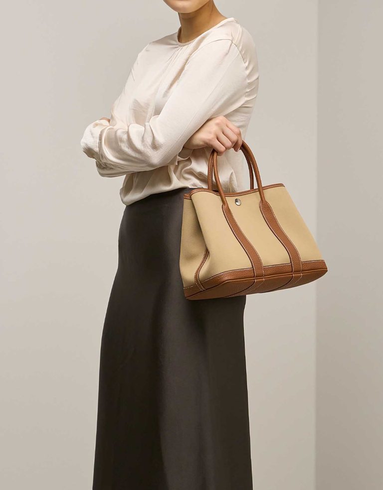 Hermès Garden Party 30 Veau Négonda / Toile Trench / Gold on Model | Sell your designer bag