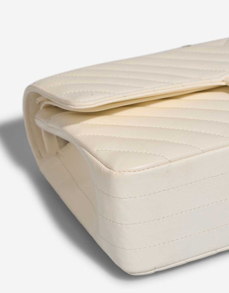 Chanel Timeless Medium Lamb Off White Signs of wear | Sell your designer bag