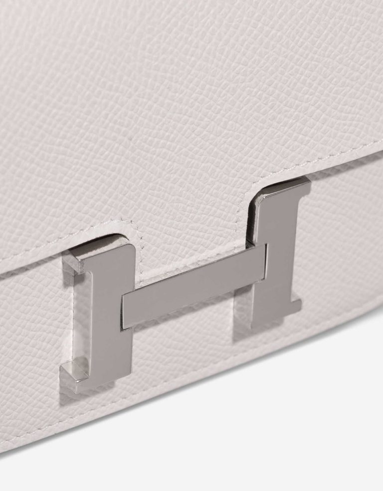 Hermès Constance Slim Wallet Epsom Gris Pâle Closing System | Sell your designer bag