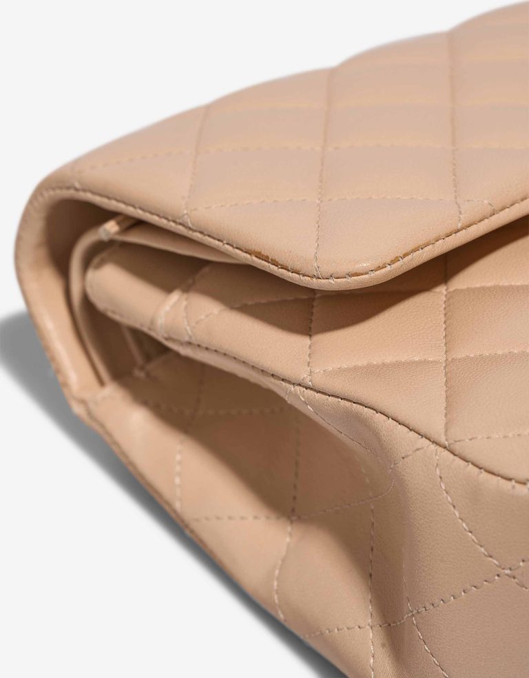 Chanel Timeless Medium Lamb Beige Signs of wear | Sell your designer bag