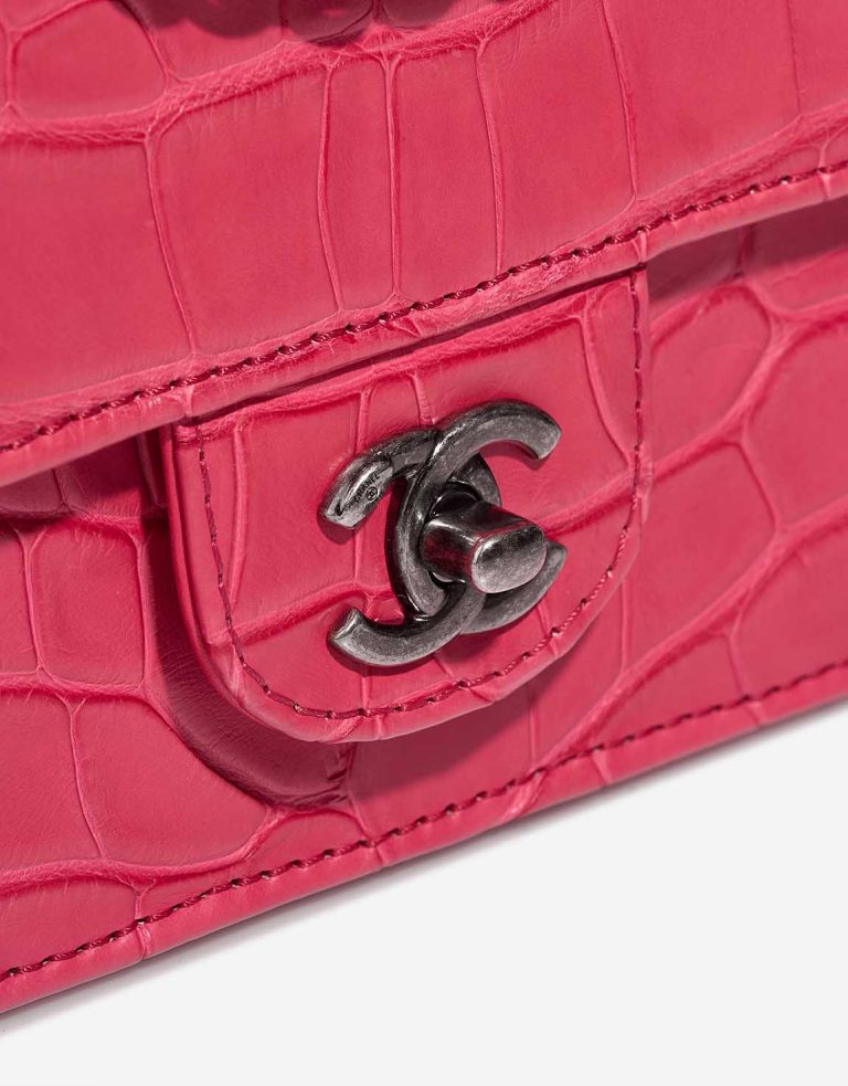 Chanel Flap Bag Small Alligator / Lamb Pink Closing System | Sell your designer bag