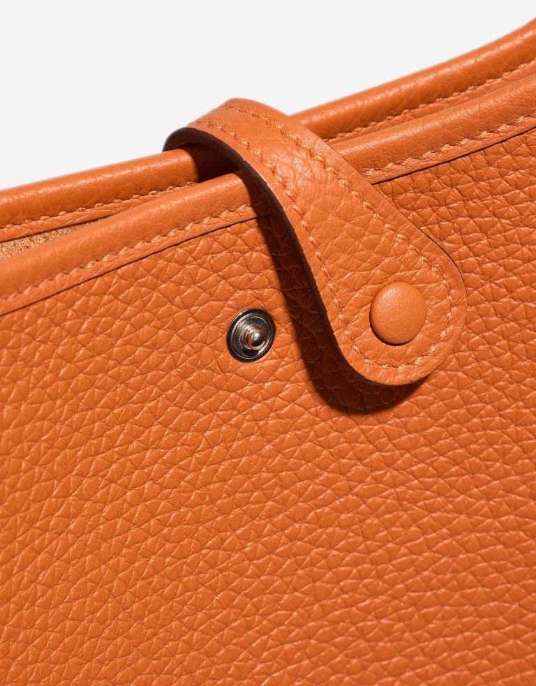 Hermès Evelyne 16 Taurillon Clémence Orange Closing System | Sell your designer bag