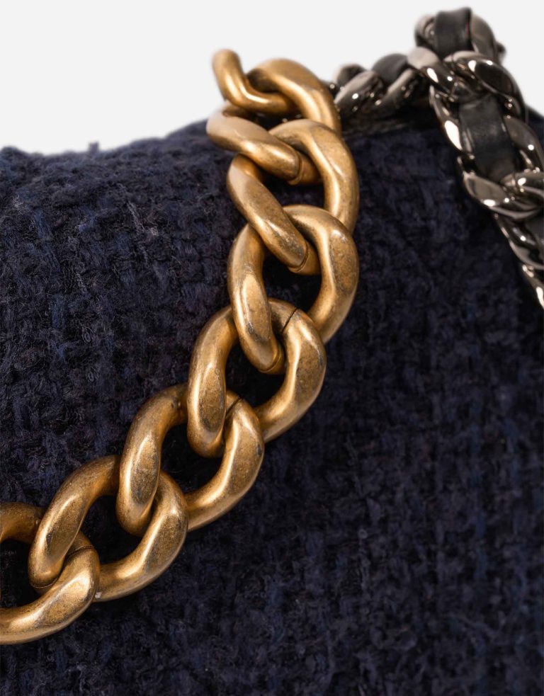 Chanel 19 Flap Bag Tweed / Lamb Dark Blue / Black Signs of wear | Sell your designer bag