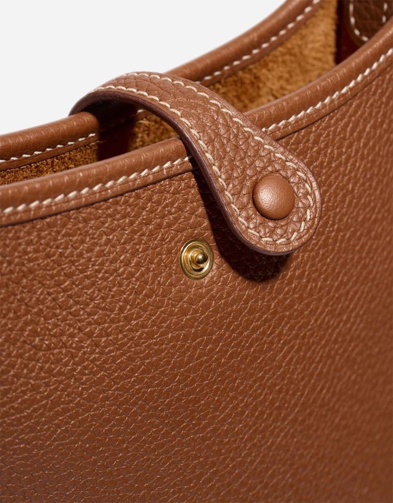 Hermès Evelyne 16 Clémence Gold Closing System | Sell your designer bag