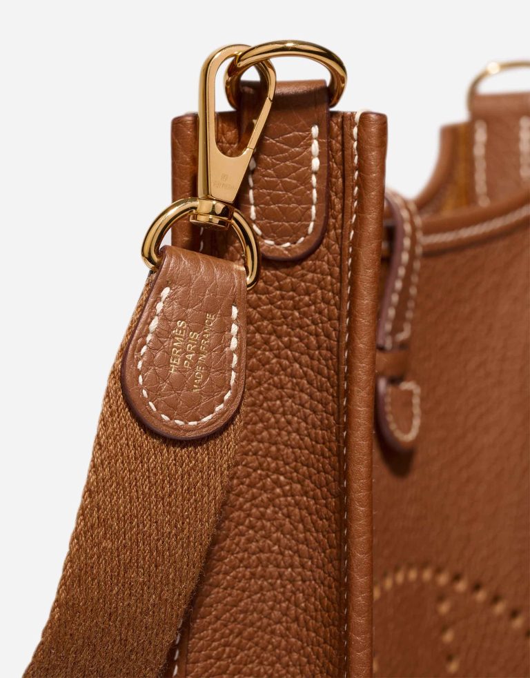 Hermès Evelyne 16 Clémence Gold Signs of wear | Sell your designer bag
