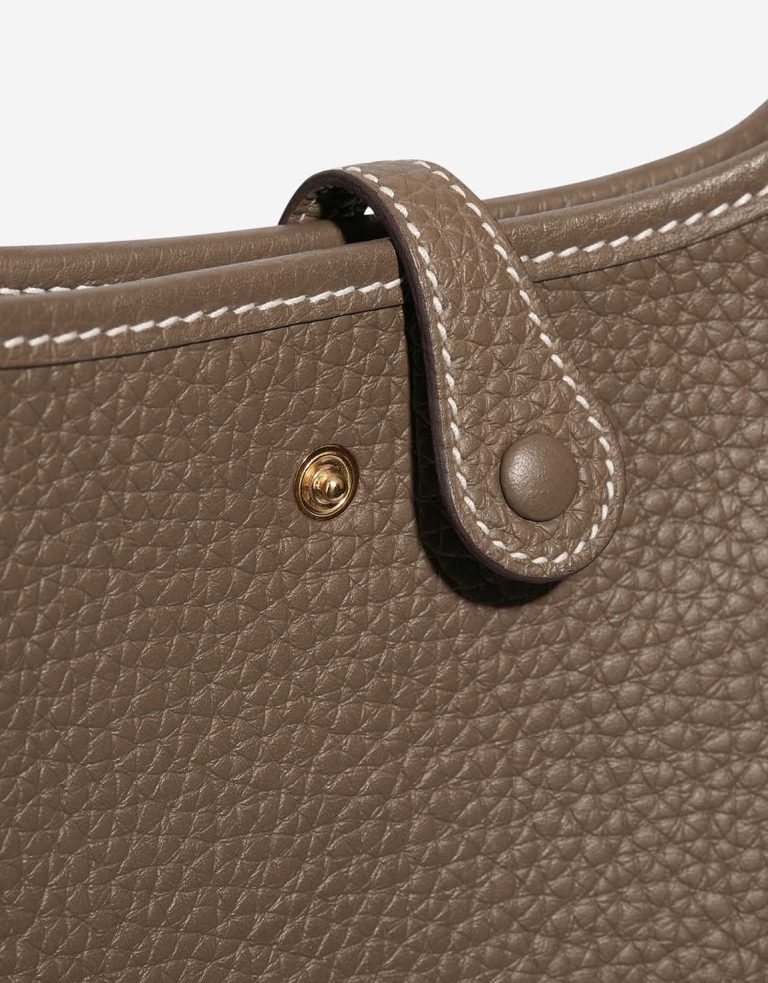 Hermès Evelyne 16 Taurillon Clémence Étoupe / Bleu Indigo Closing System | Sell your designer bag