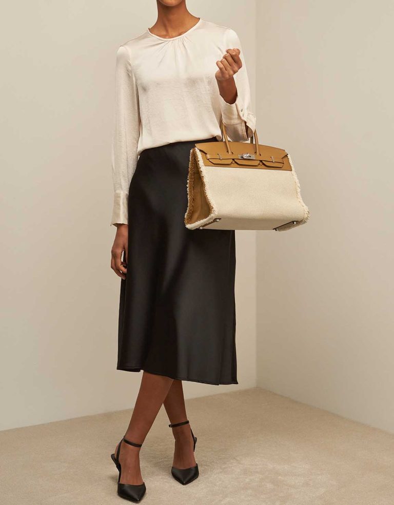 Hermès Birkin Fray 35 Toile / Swift Sésame / Écru on Model | Sell your designer bag