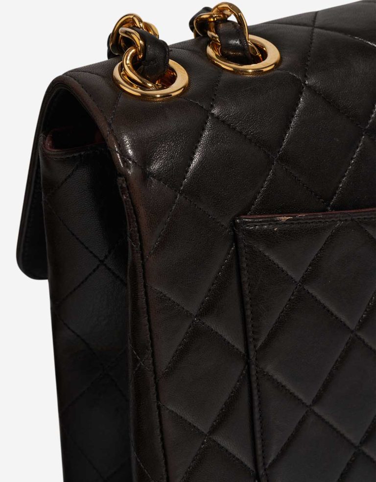 Chanel Timeless Jumbo Lamb Black Signs of wear | Sell your designer bag