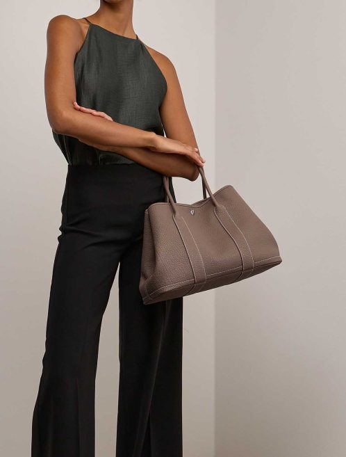 Hermès Garden Party 36 Clémence Étoupe on Model | Sell your designer bag