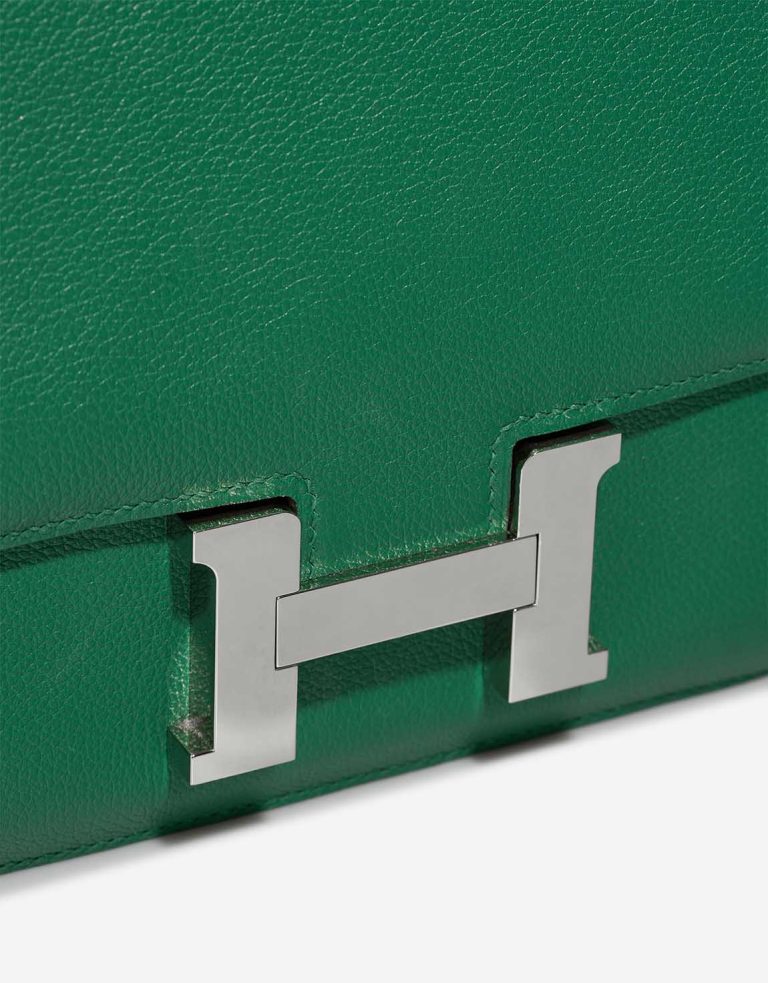 Hermès Constance 18 Evercolor Vert Jade Closing System | Sell your designer bag