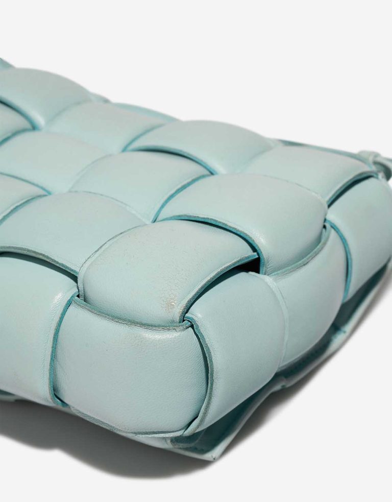 Bottega Veneta Cassette Calf Turquoise Signs of wear | Sell your designer bag