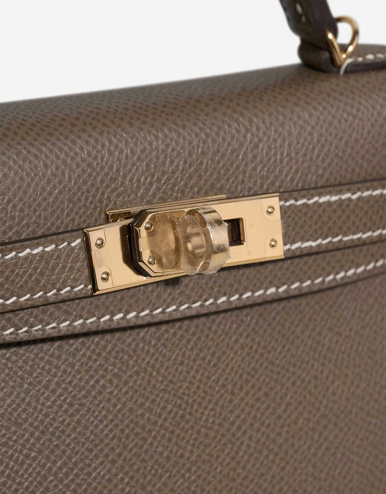 Hermès Kelly Mini Epsom Étoupe Closing System | Sell your designer bag