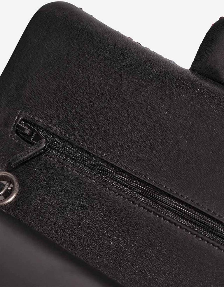 Chanel Timeless Medium Tweed Grey Signs of wear | Sell your designer bag