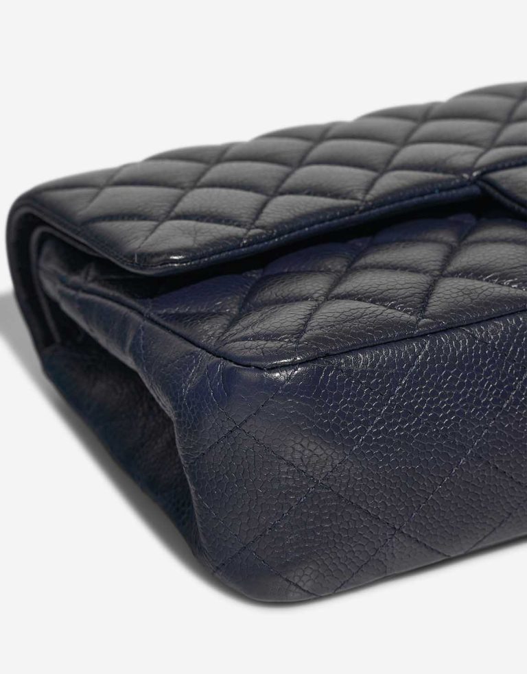 Chanel Timeless Medium Caviar Navy Signs of wear | Sell your designer bag
